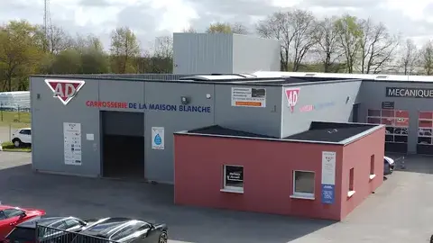 garage automobile à Ligné - image 2